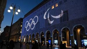 米体：将有一万名左右的那不勒斯球迷远征罗马，警方压力很大